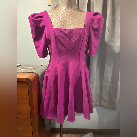 Black Halo Bambi Mini Dress Puff Sleeve Skirt Pockets Berry Plum Sz 12 NWT $415 - Picture 3 of 7